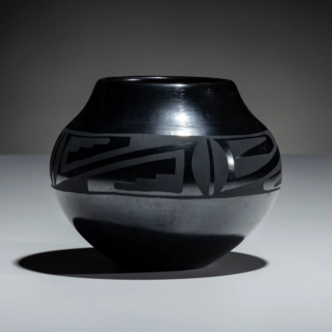 Maria and Santana Martinez (San Ildefonso, 1887-1980 / 1909-2002) Blackware Pottery Jar, Gunmetal