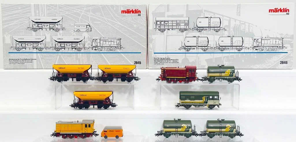Marklin Modern HO Scale Luxemburg State Railways Track Maintenance Train with Class 450 Diesel