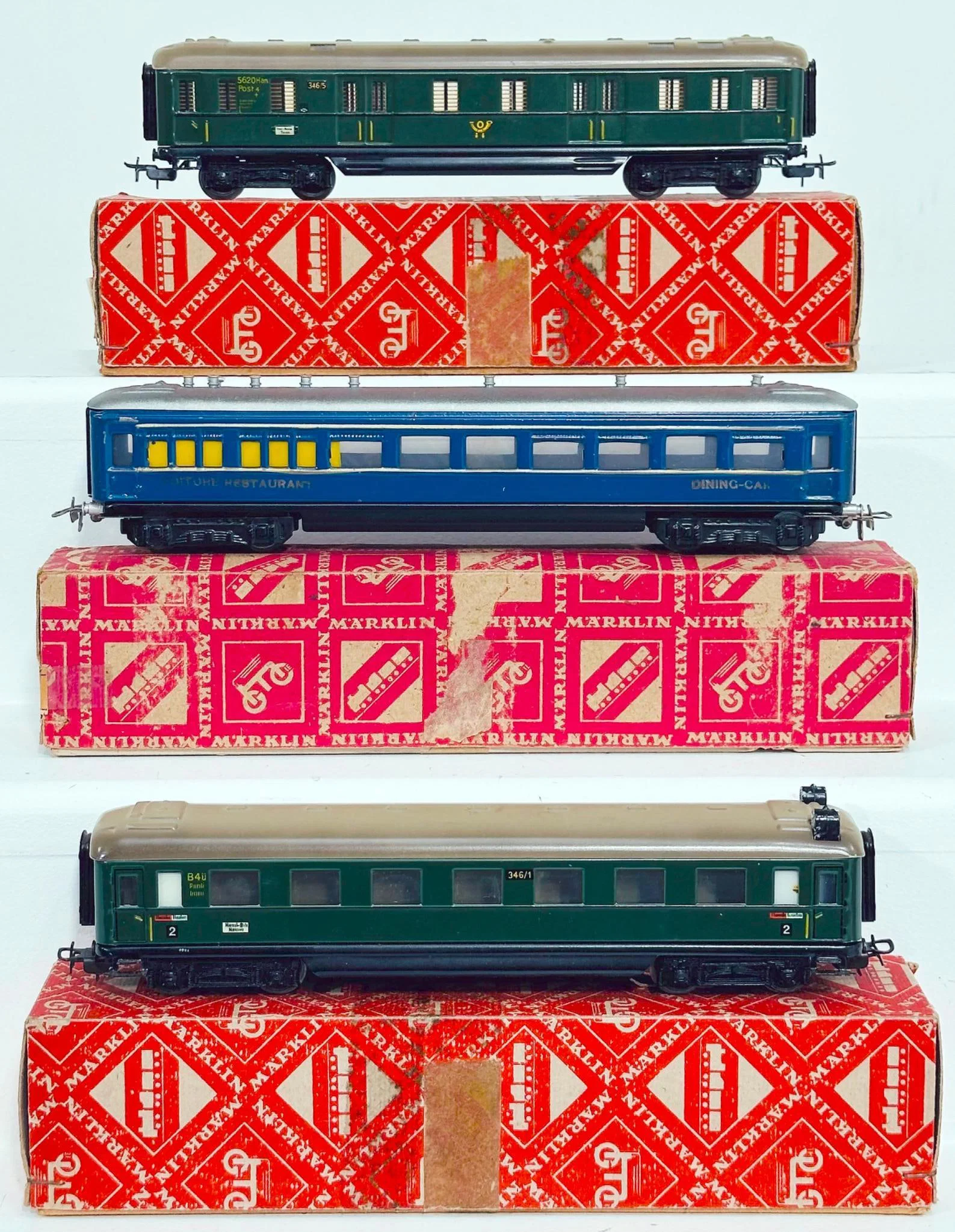 Marklin Postwar HO Scale 346/5 8 Wheel DB Postal Car /346/1 BS 8 Wheel Second-Class Coach