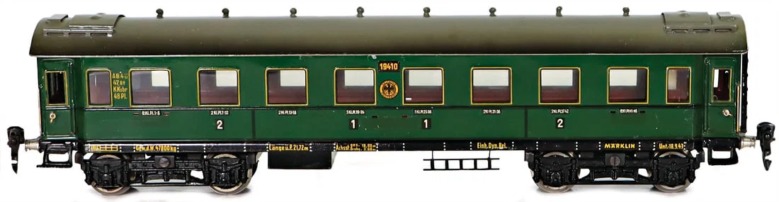 MÄRKLIN track 0, passenger coach, green, 4 axles, 19410, German Reichsbahn, l:40 cm, at some