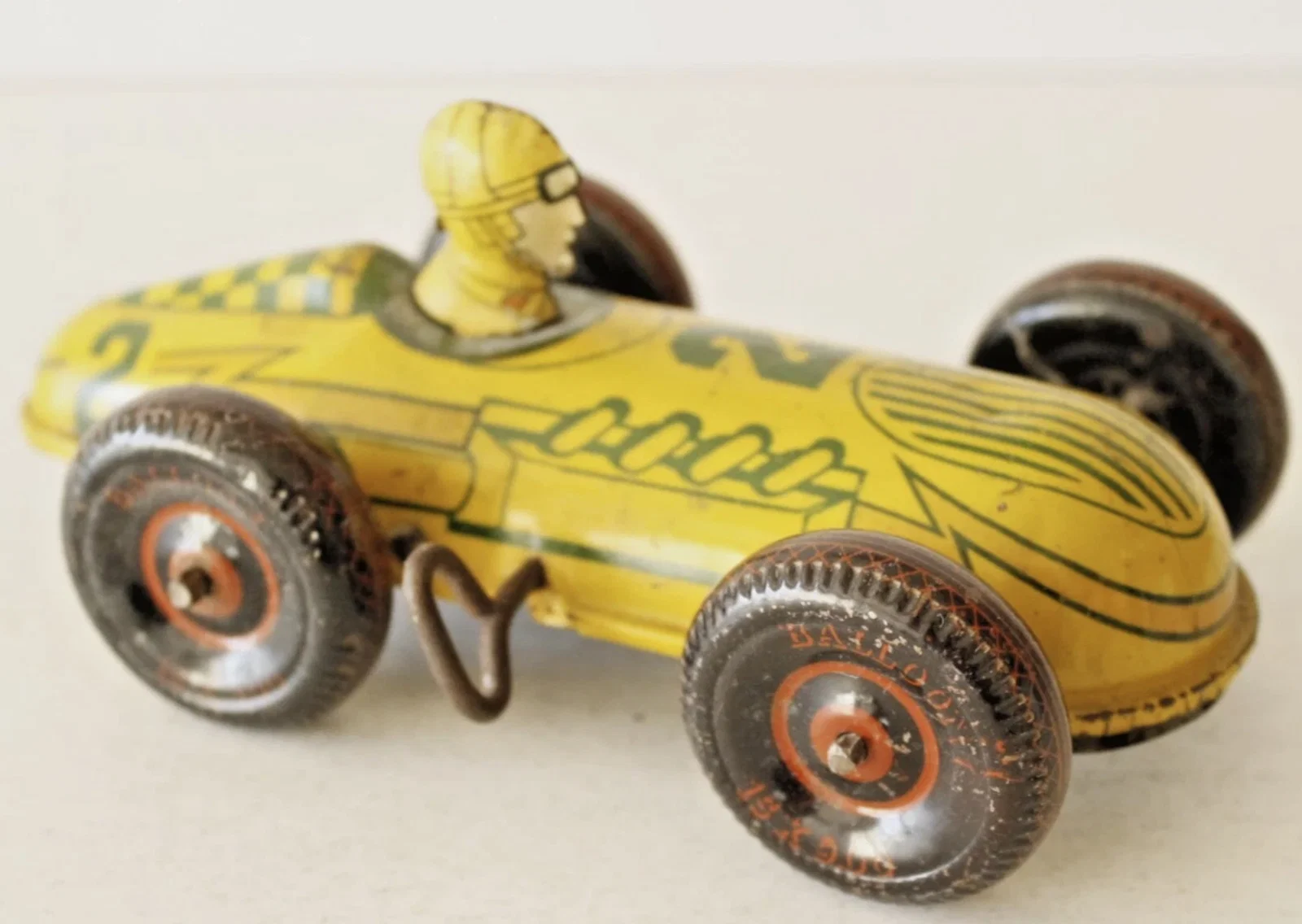 MARX TIN LITHO WIND UP #2 YELLOW RACE CAR WITH DRIVER