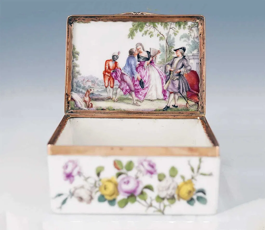 MEISSEN - GOLD MOUNTED SNUFF BOX fr. CHRISTIE's, 1765