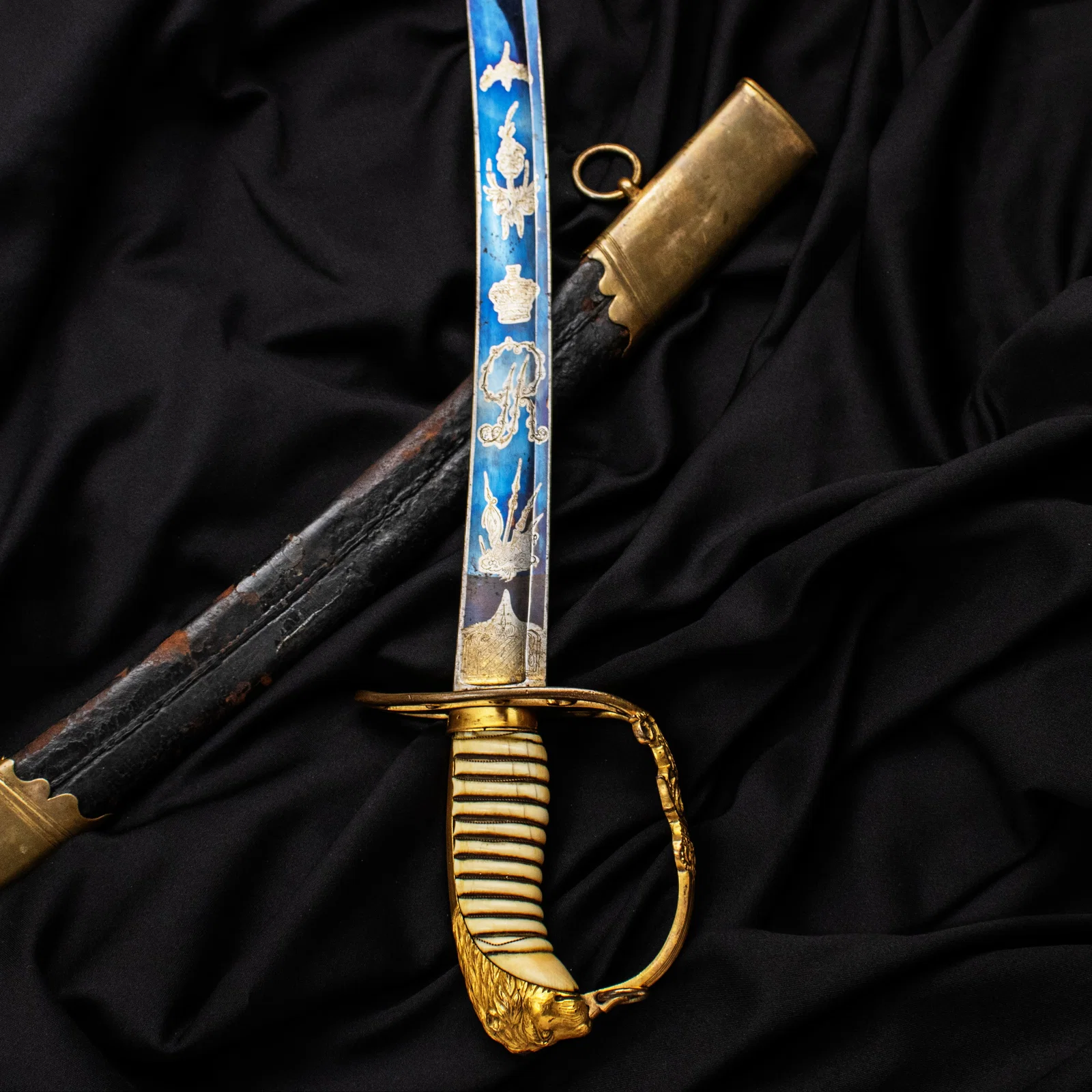 [MILITARIA, WAR OF 1812] British Lion's Head Officer's Saber