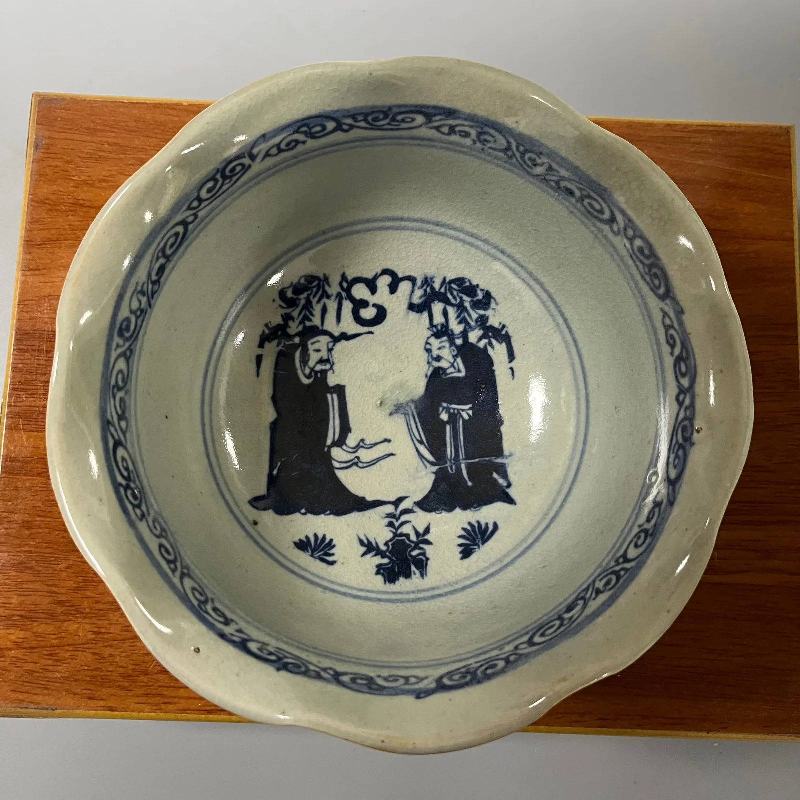 Ming Dynasty Xuande Period Blue and White Porcelain Bowl with Figure Design