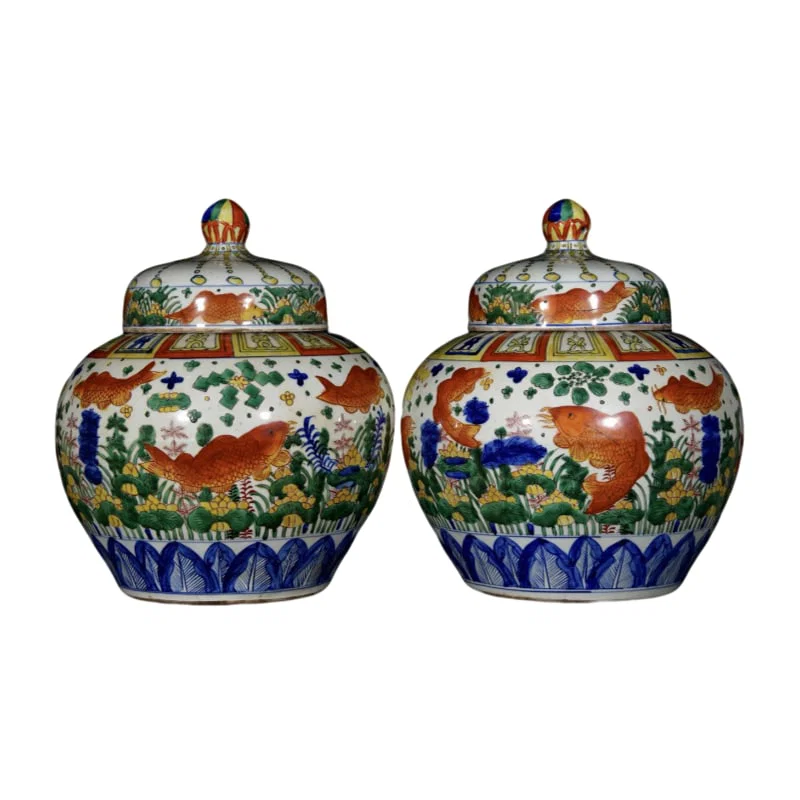 Ming Jiajing Wucai Fish and Algae Pattern Covered Jars Pair