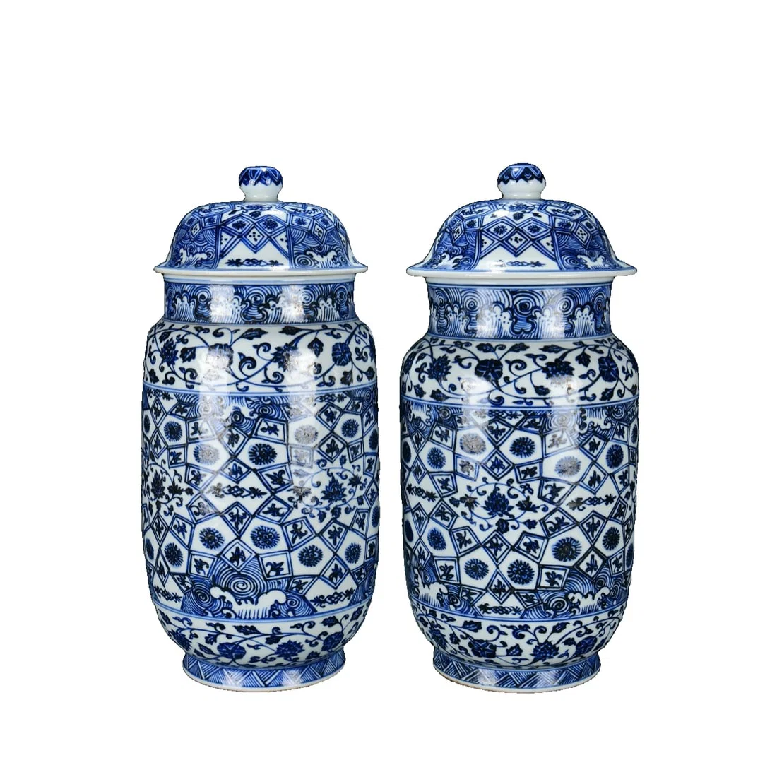 Ming Xuande blue and white pair of covered jars