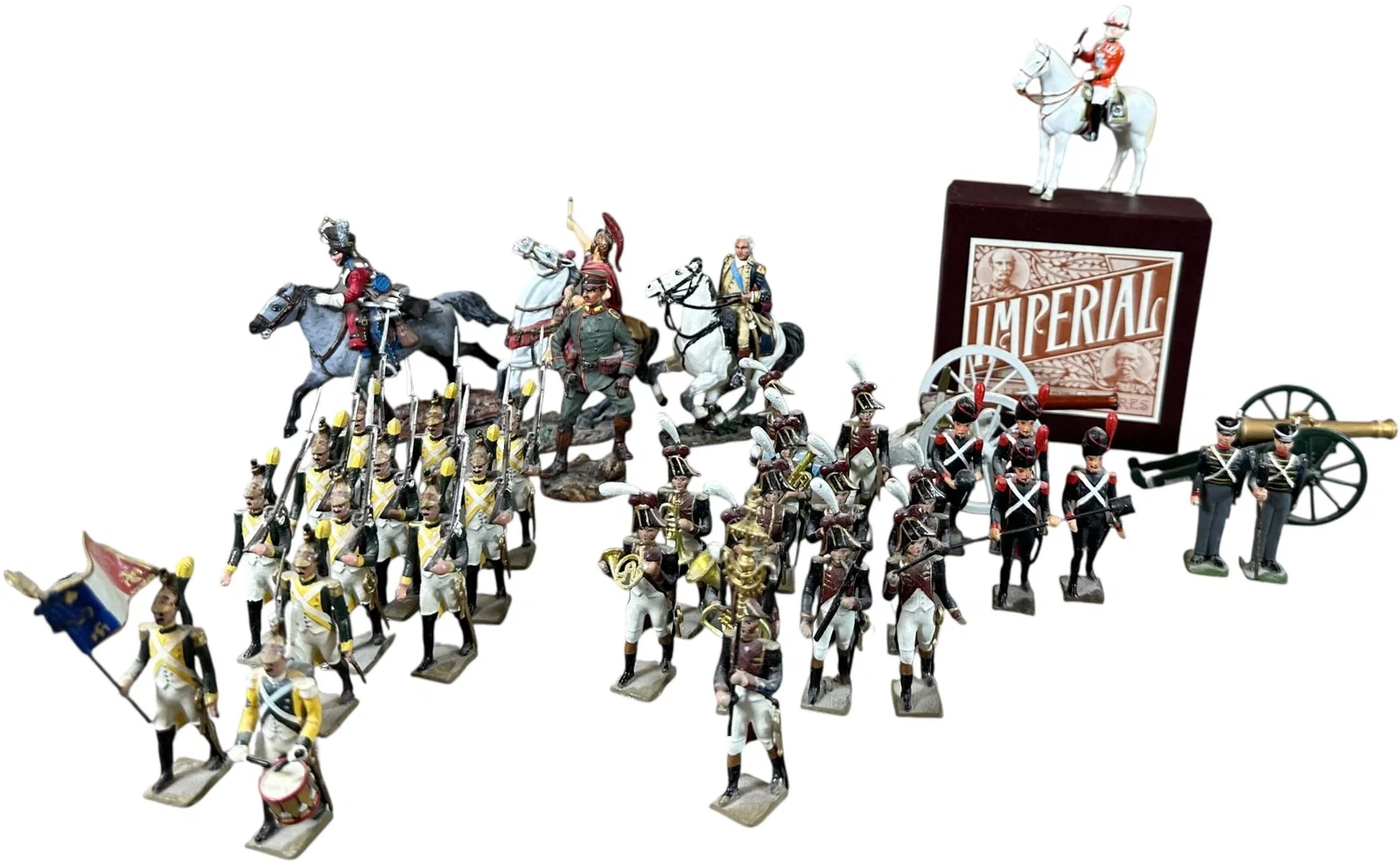 MISCELLANEOUS MILITARY SETS W/ BAND