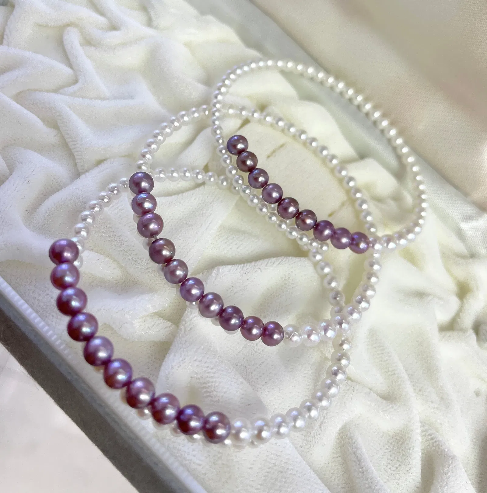 Natural freshwater 4mm pearl bracelet