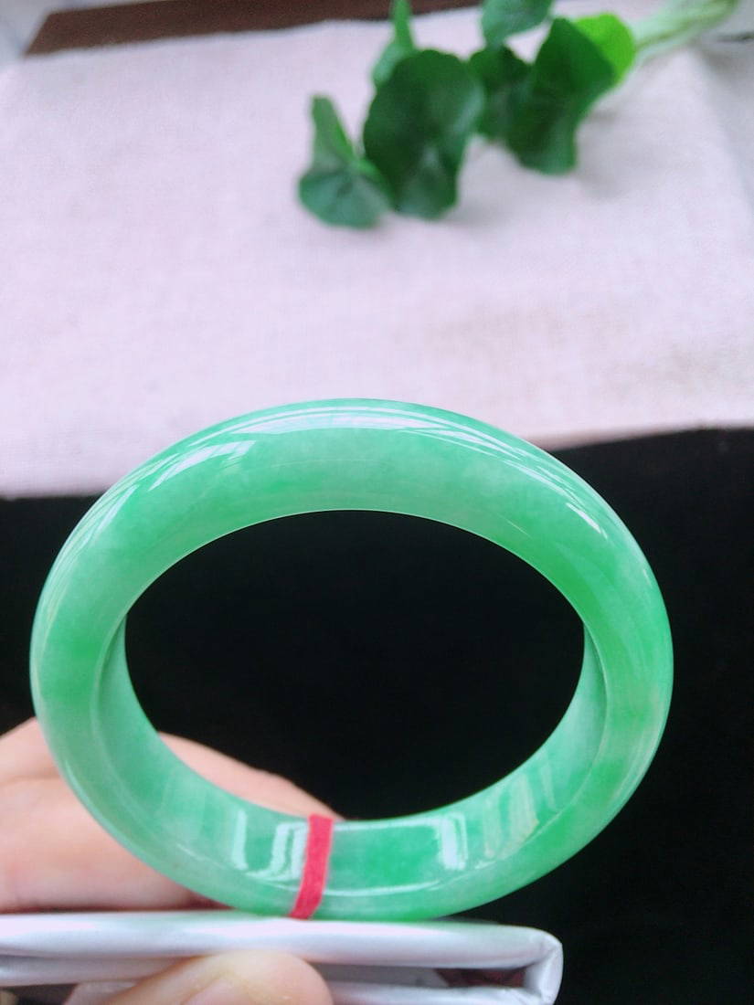 Natural jadeite Bracelet