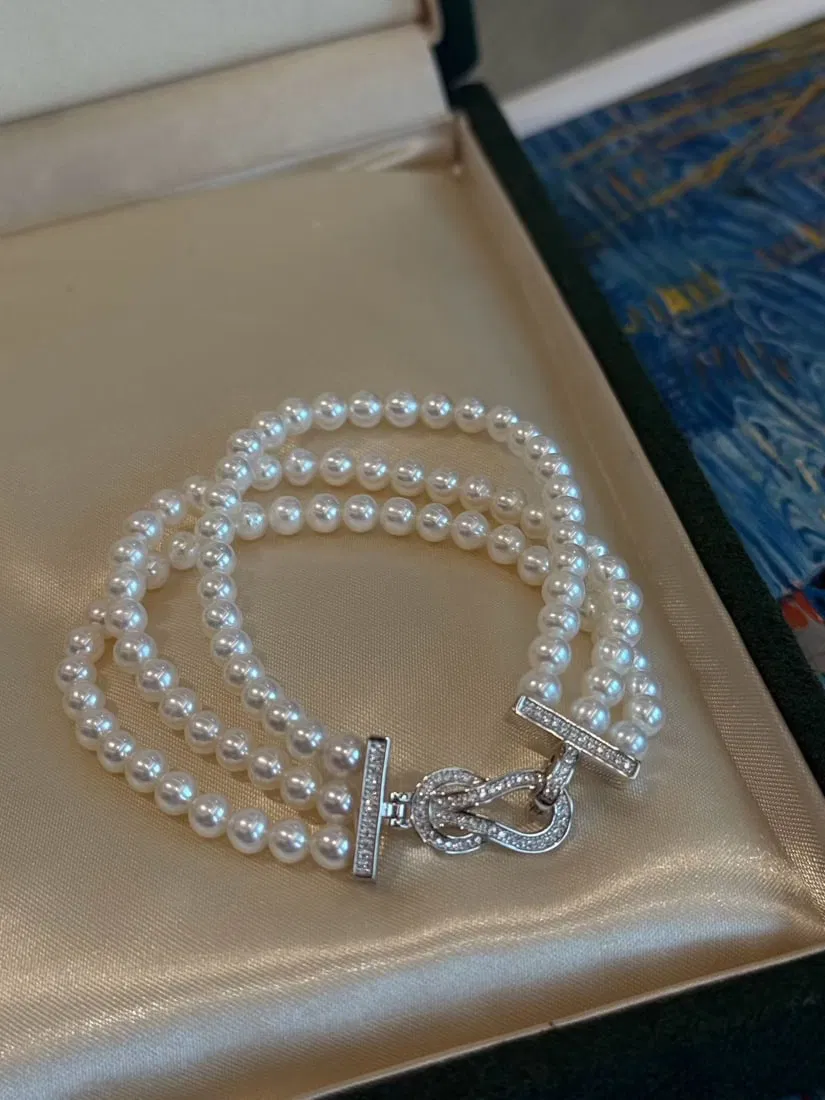 Natural pearl bracelet