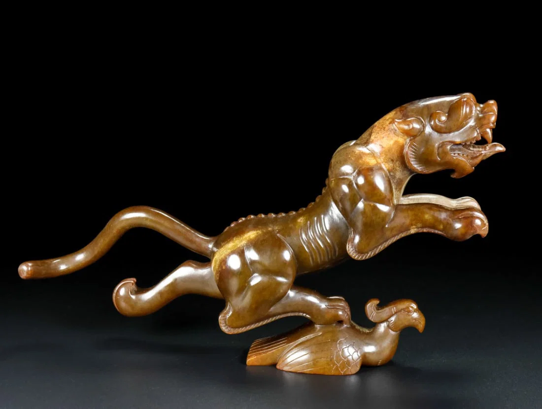 Old Chinese Hetian Jade Tiger Statue