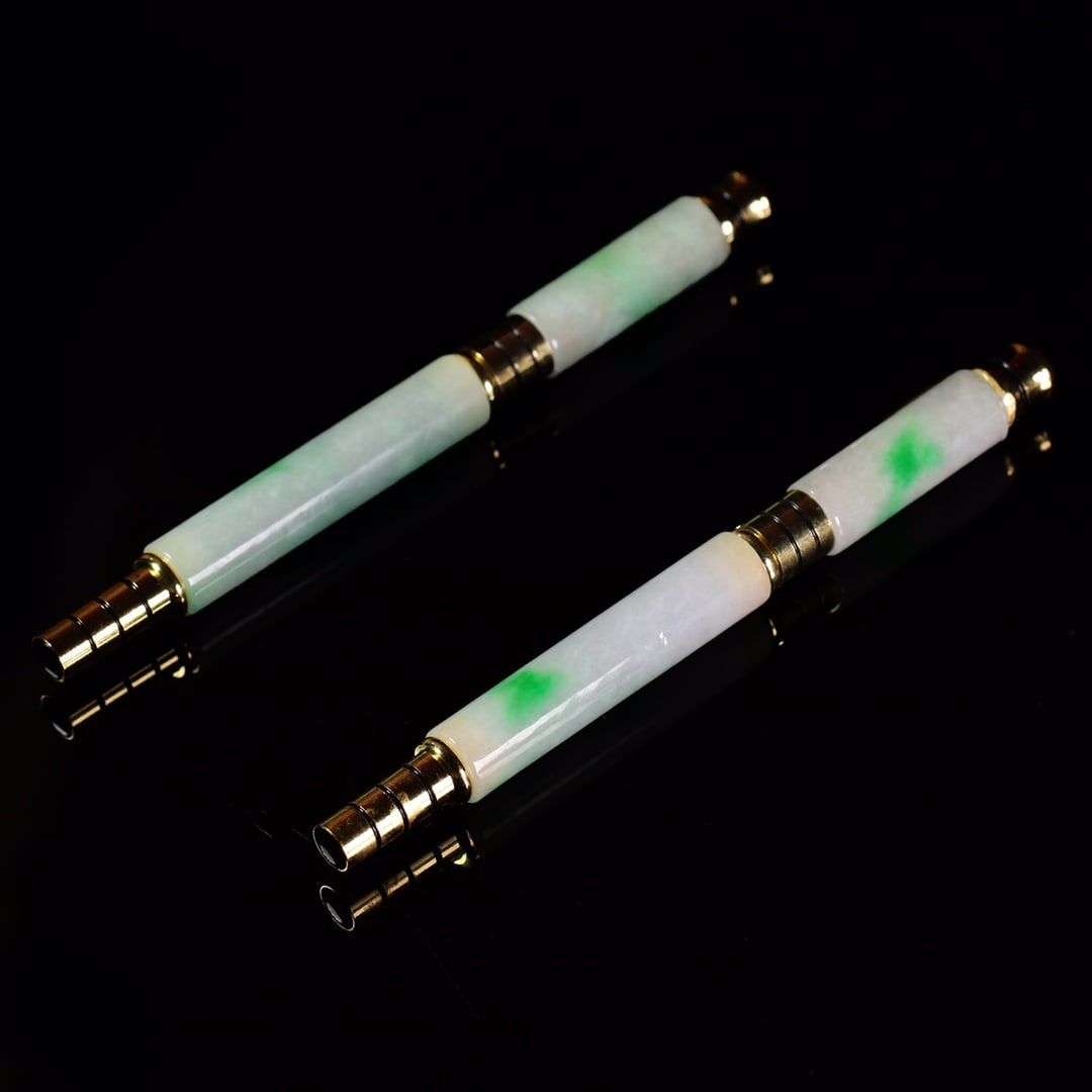 Old jade fountain pen