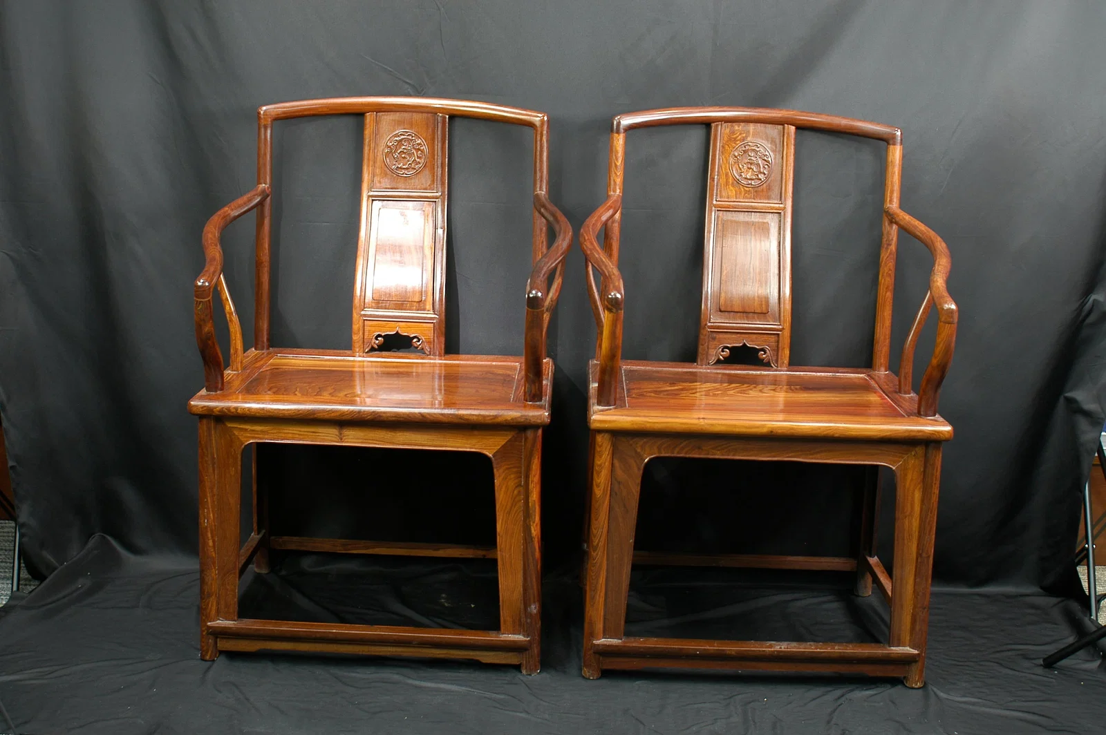 Pair of Ming-Style Rosewood Southern Official’s Hat Chairs