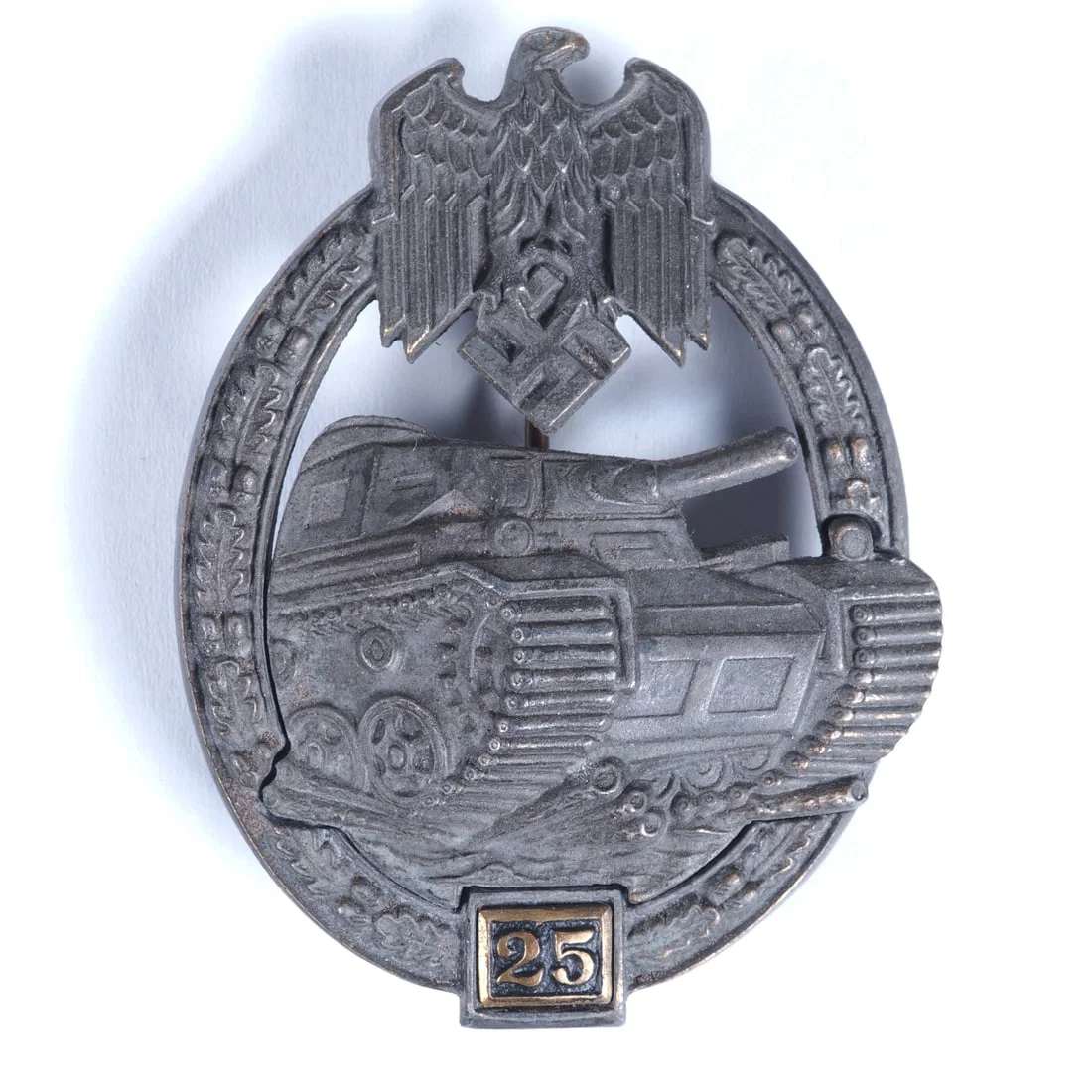 Panzer assault badge in bronze 25 assaults - Gustav Brehmer "G.B."
