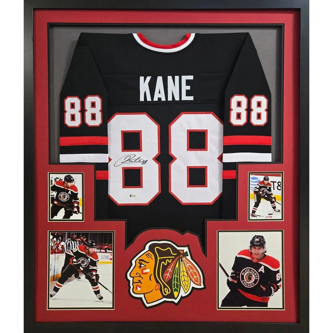 Patrick Kane Autographed Framed Jersey Beckett Authenticated Blackhawks