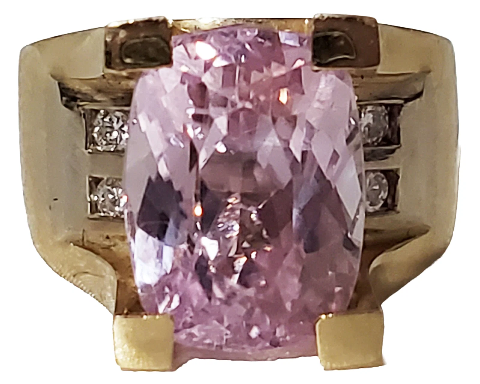 PINK 9 CT. MORGANITE & DIAMOND 14KT RING