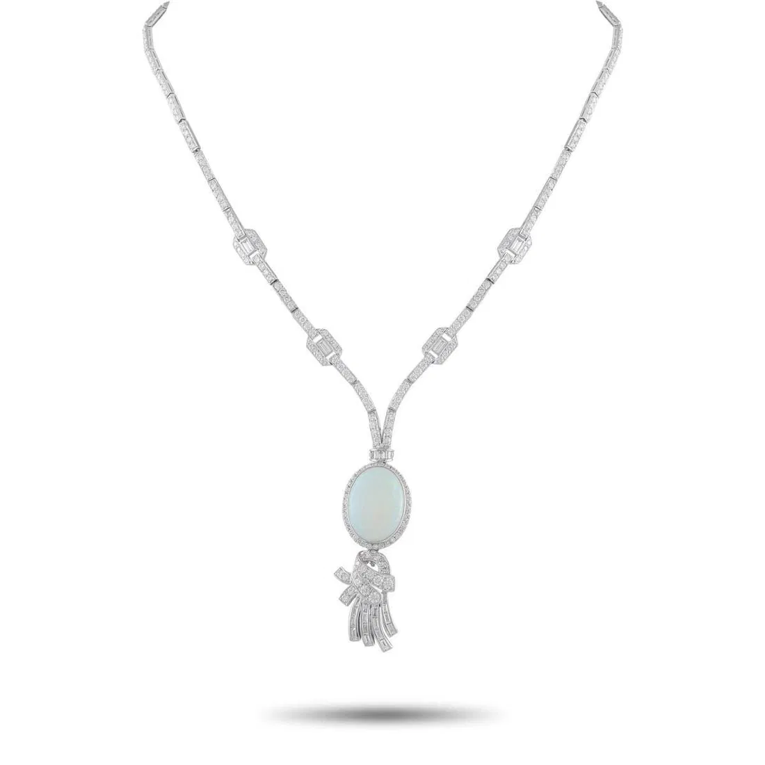 PLATINUM 5.60CT DIAMOND AND OPAL NECKLACE