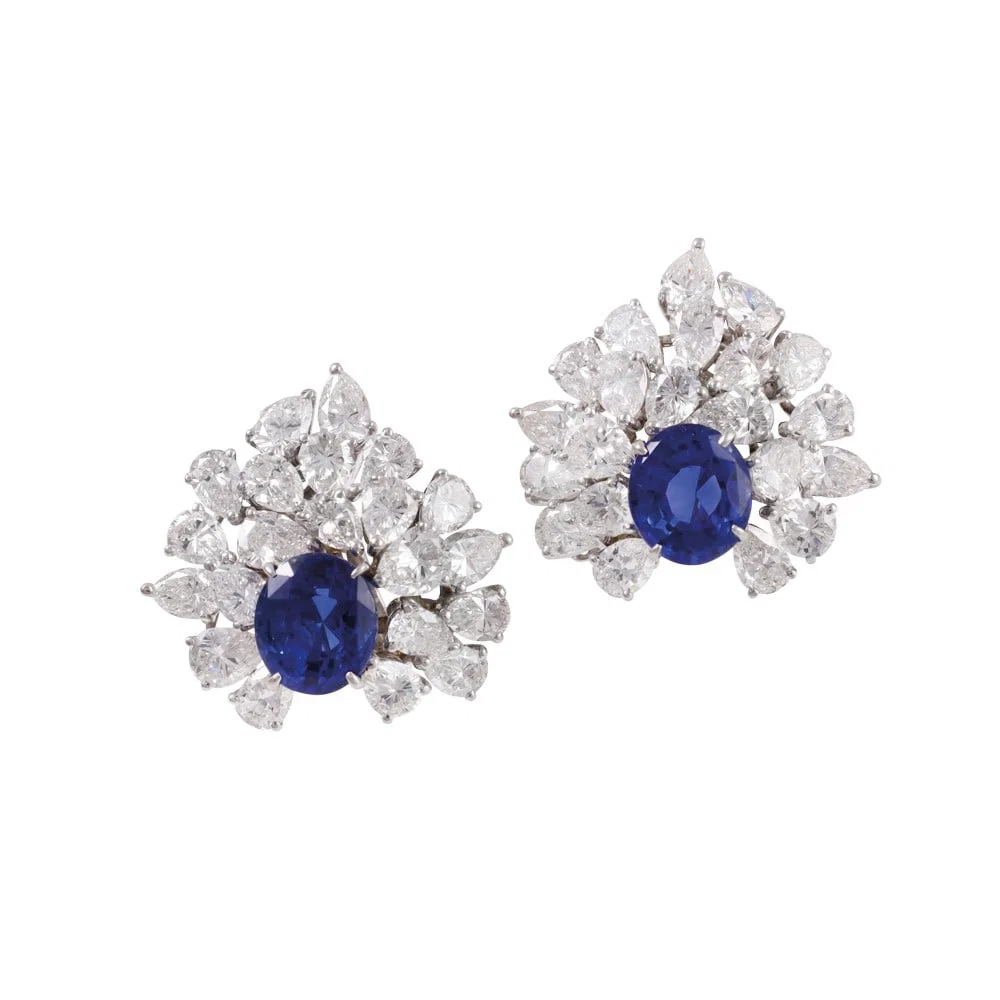 PLATINUM EARRINGS SET WITH SAPPHIRES AND DIAMONDS
