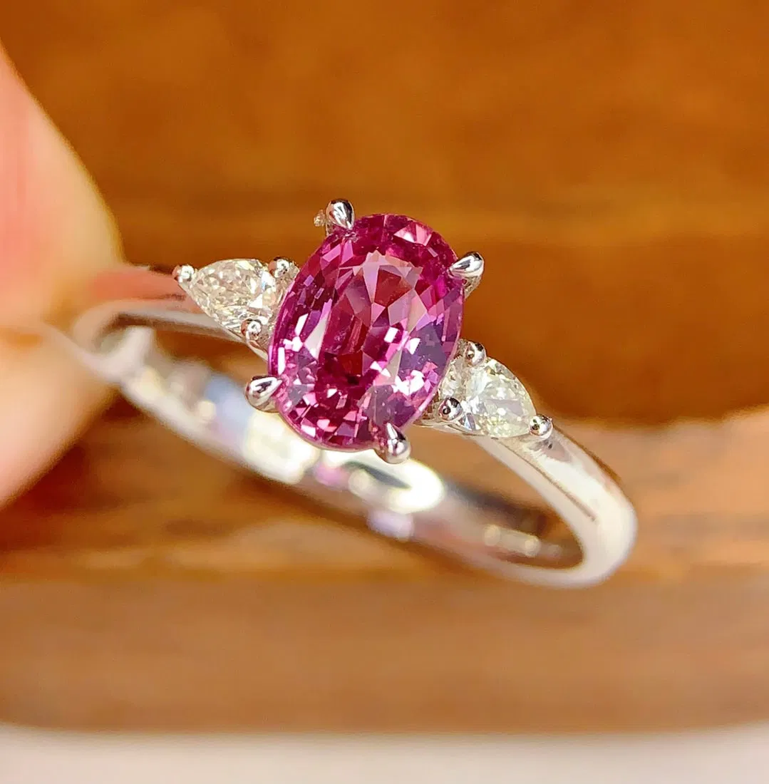 PT950 natural untreated sapphire ring