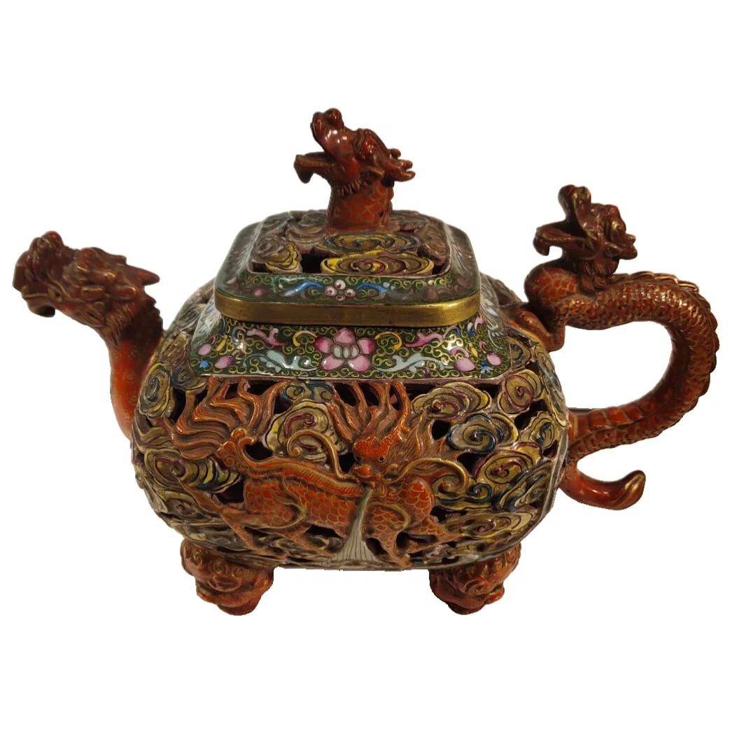 Qianlong Reign of the Qing Dynasty Purple Clay Teapot