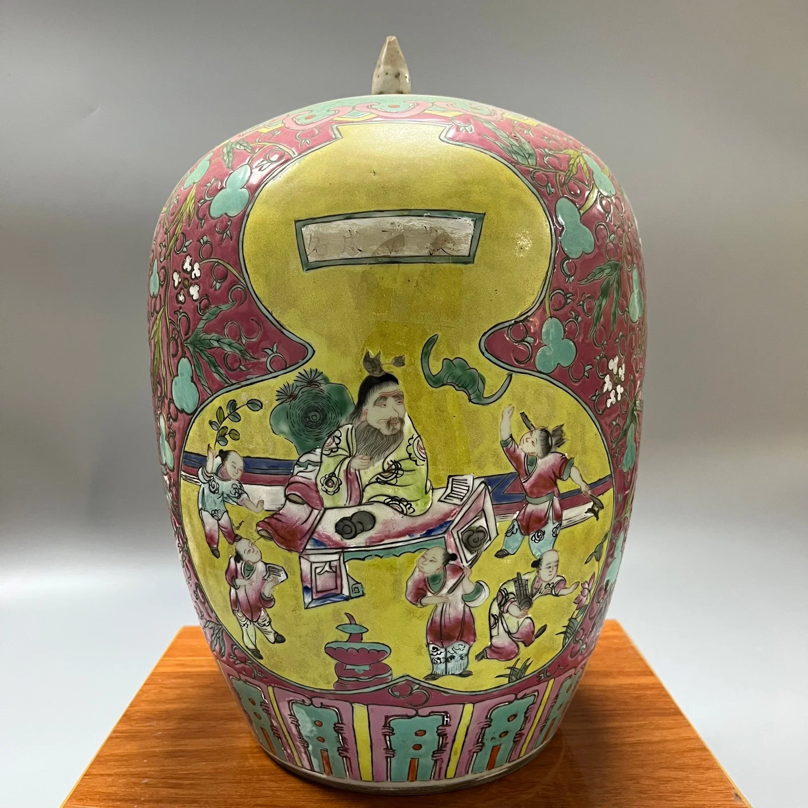 Qing Dynasty Antique Painted Children Playing Pattern Jar with Five Blessings and Longevity Design