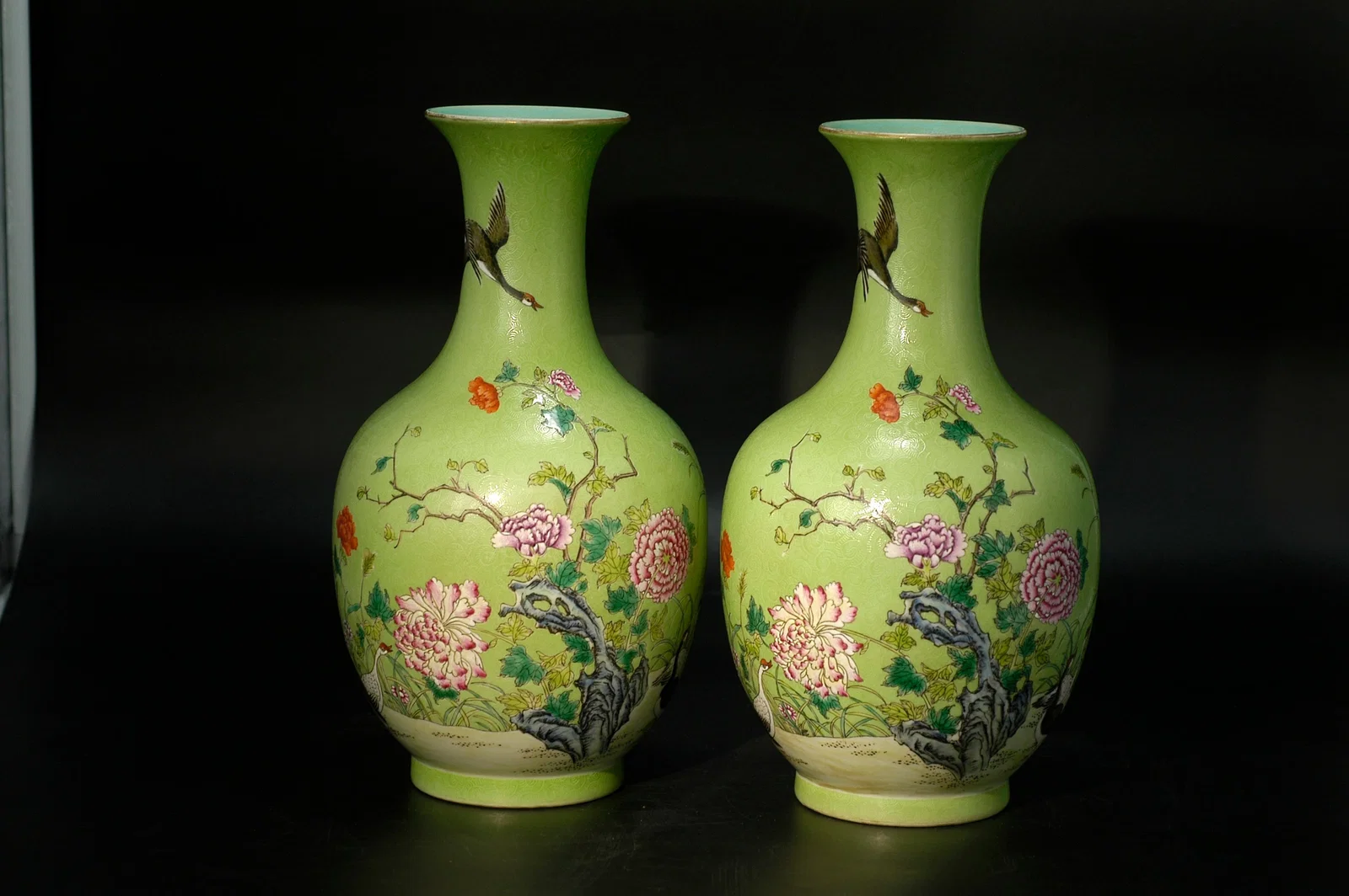 Qing Dynasty Famille Rose Bird-and-Flower on Green Sgraffito Ground Appreciation Vase, a Pair