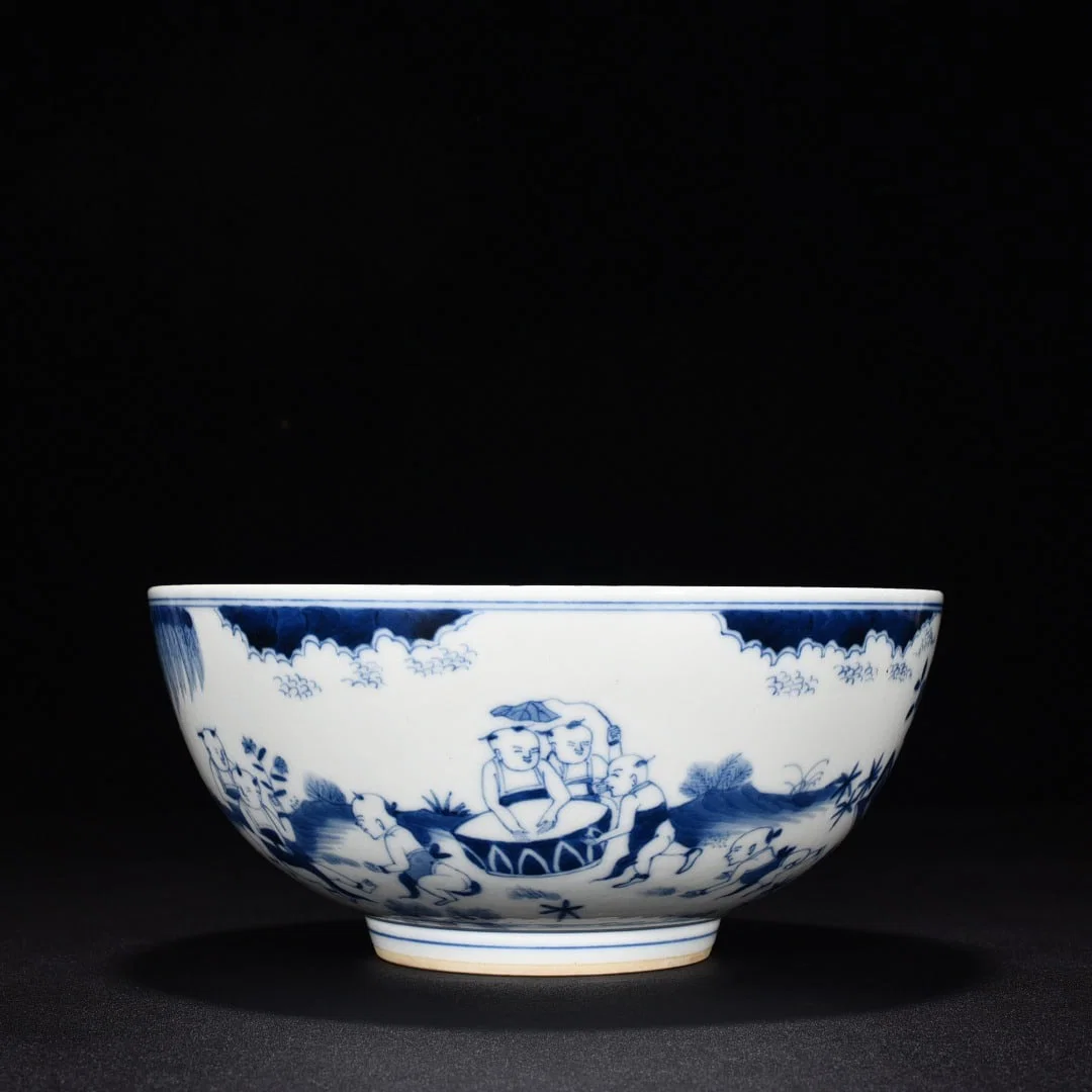 Qing Dynasty Kangxi blue and white baby play porcelain bowl