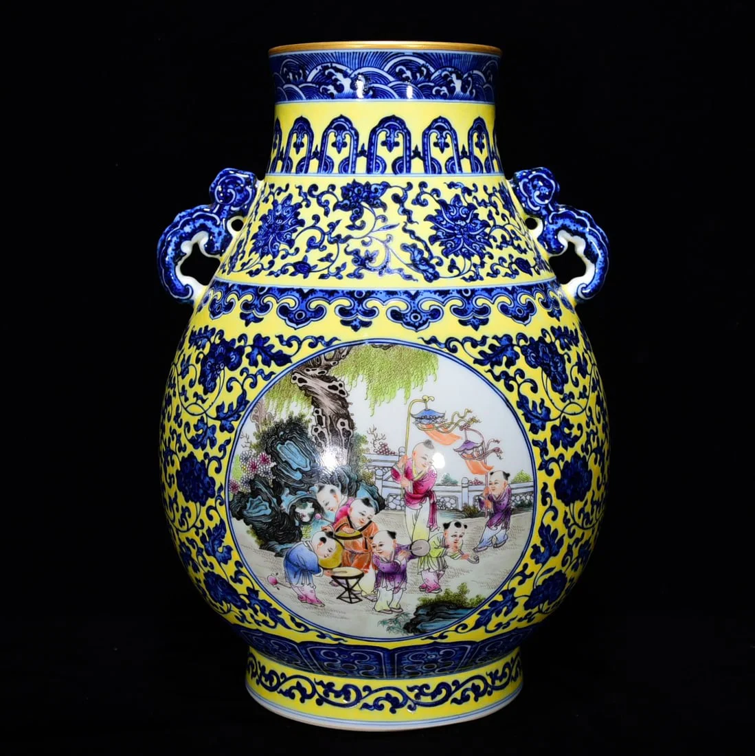 Qing Dynasty Qianlong yellow ground blue and white pastel baby double-eared Ruyi Zun