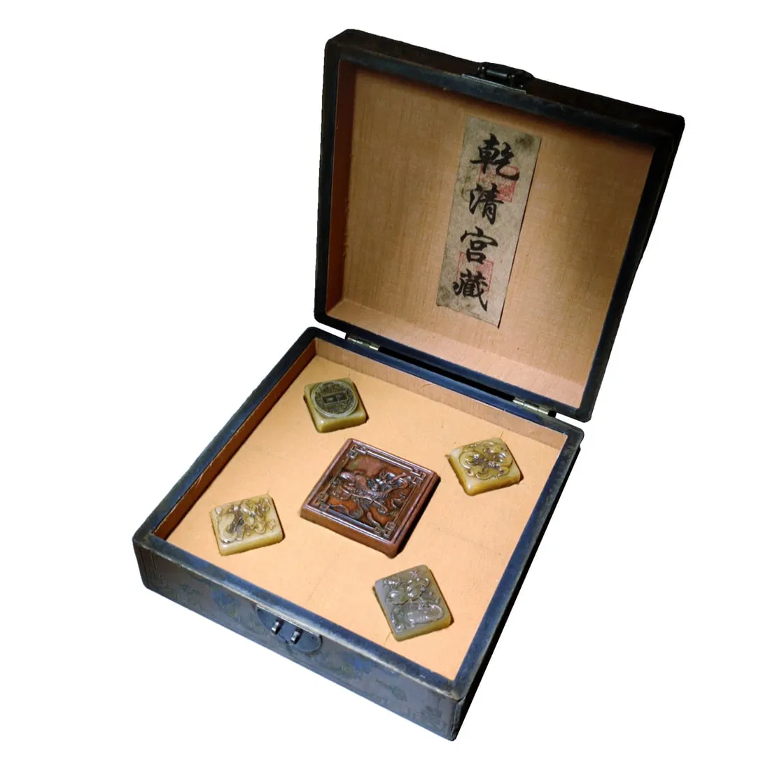 Qing Palace Collection Shoushan Stone Seal