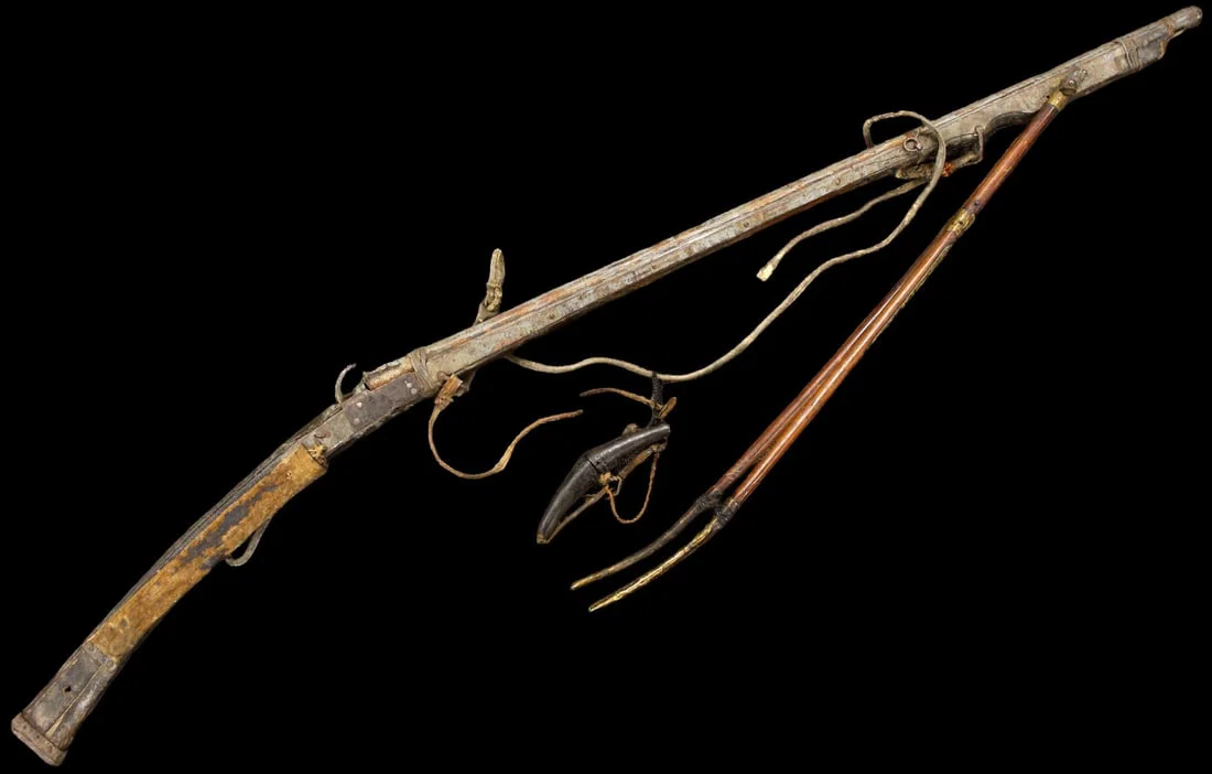 Rare 17th - 18th Century Chinese or Tibetan Matchlock Gun with Accessories