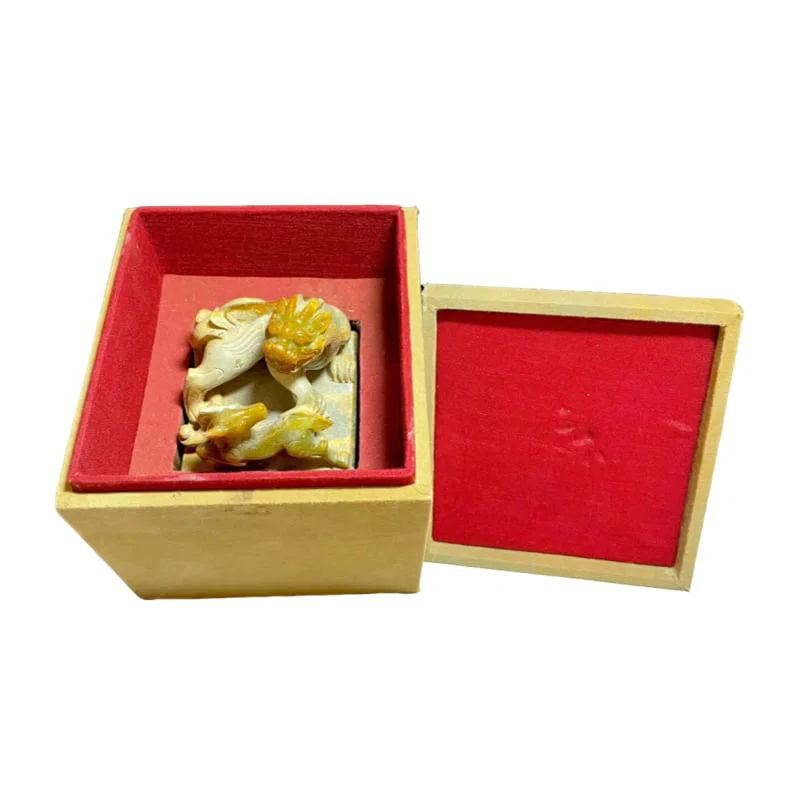 Rare Hetian Jade Seal of Emperor Liu Zhuang of Eastern Han