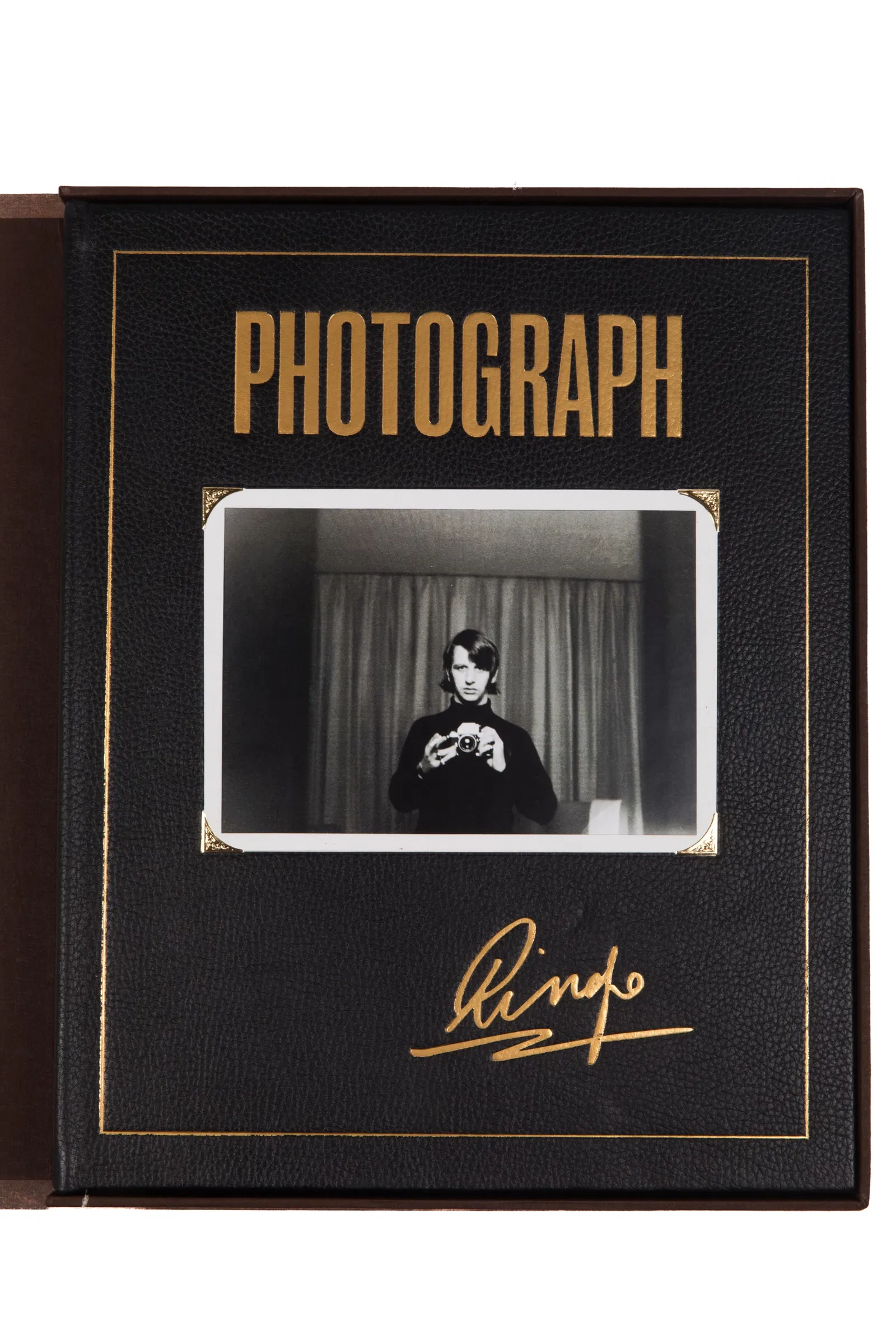 RINGO STARR. PHOTOGRAPH. GENESIS DELUXE EDITION