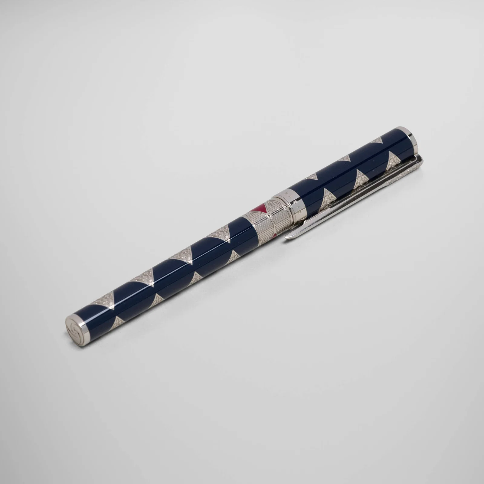 S.T. Dupont, Samurai Neo-Classique rollerball pen