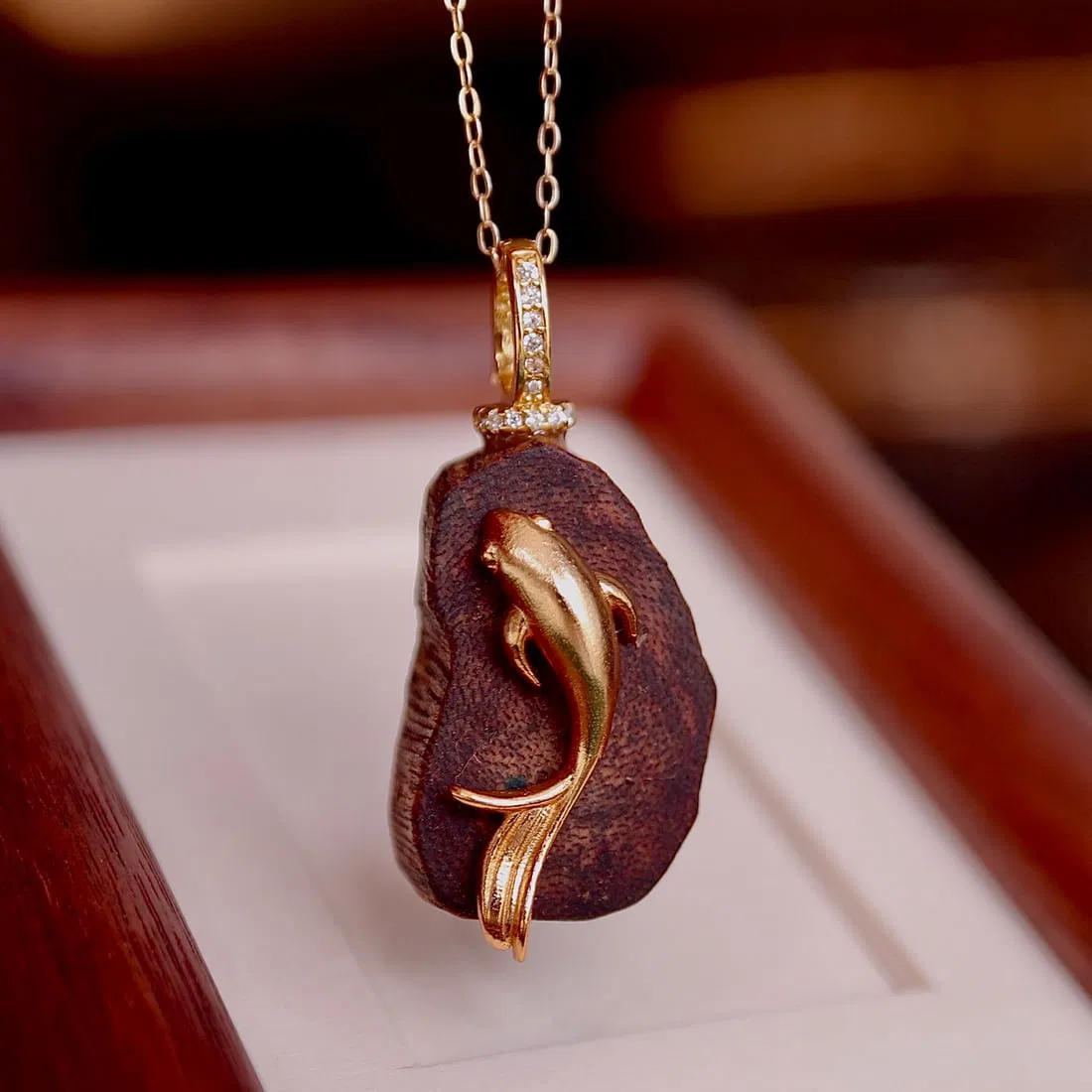 S925 silver natural agarwood pendant