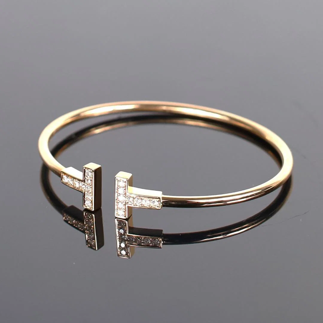 Second-hand Tiffany & Co. T-bar Diamond Bracelet