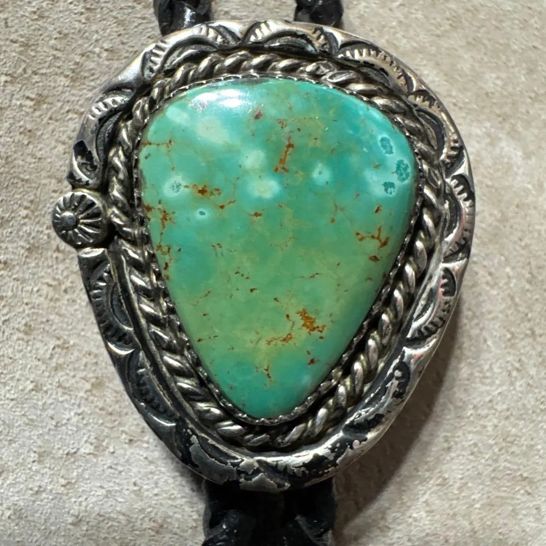 (Second-hand) Turquoise natural gemstone necktie, Indian/American Native Western style