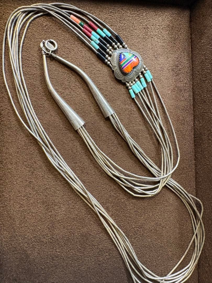 (Second-hand) Zuni Vintage Inlaid Heart-shaped Silver Necklace by QT