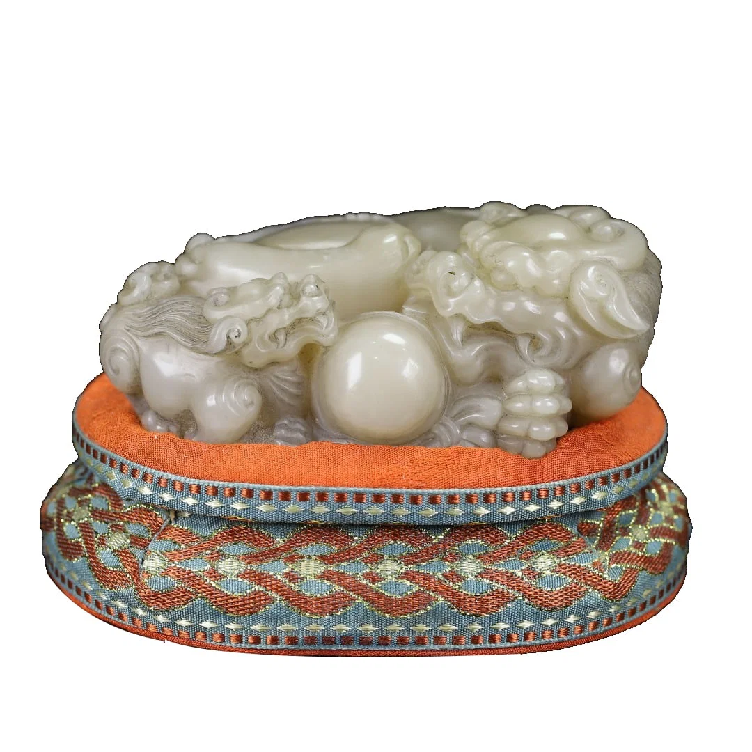Shoushan stone white field imperial tutor shao bao ornament