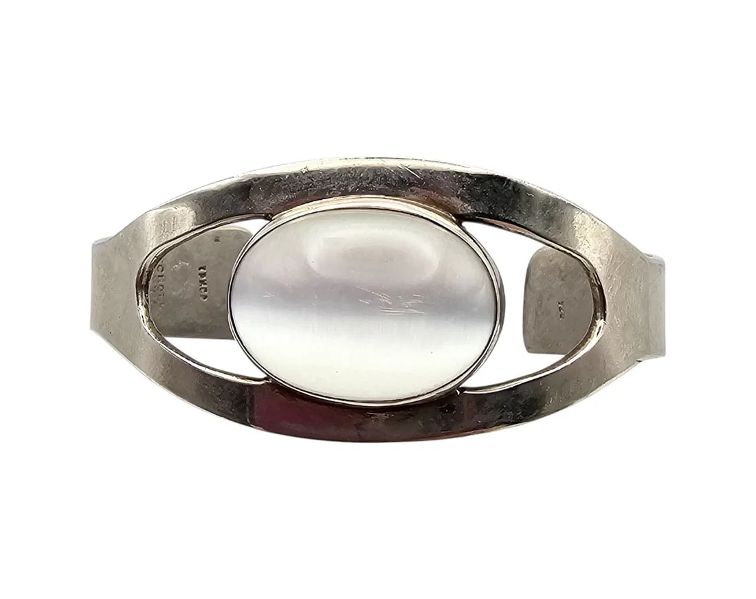 Signed Mexico Taxco Sterling Cat Eye Cuff Bracelet