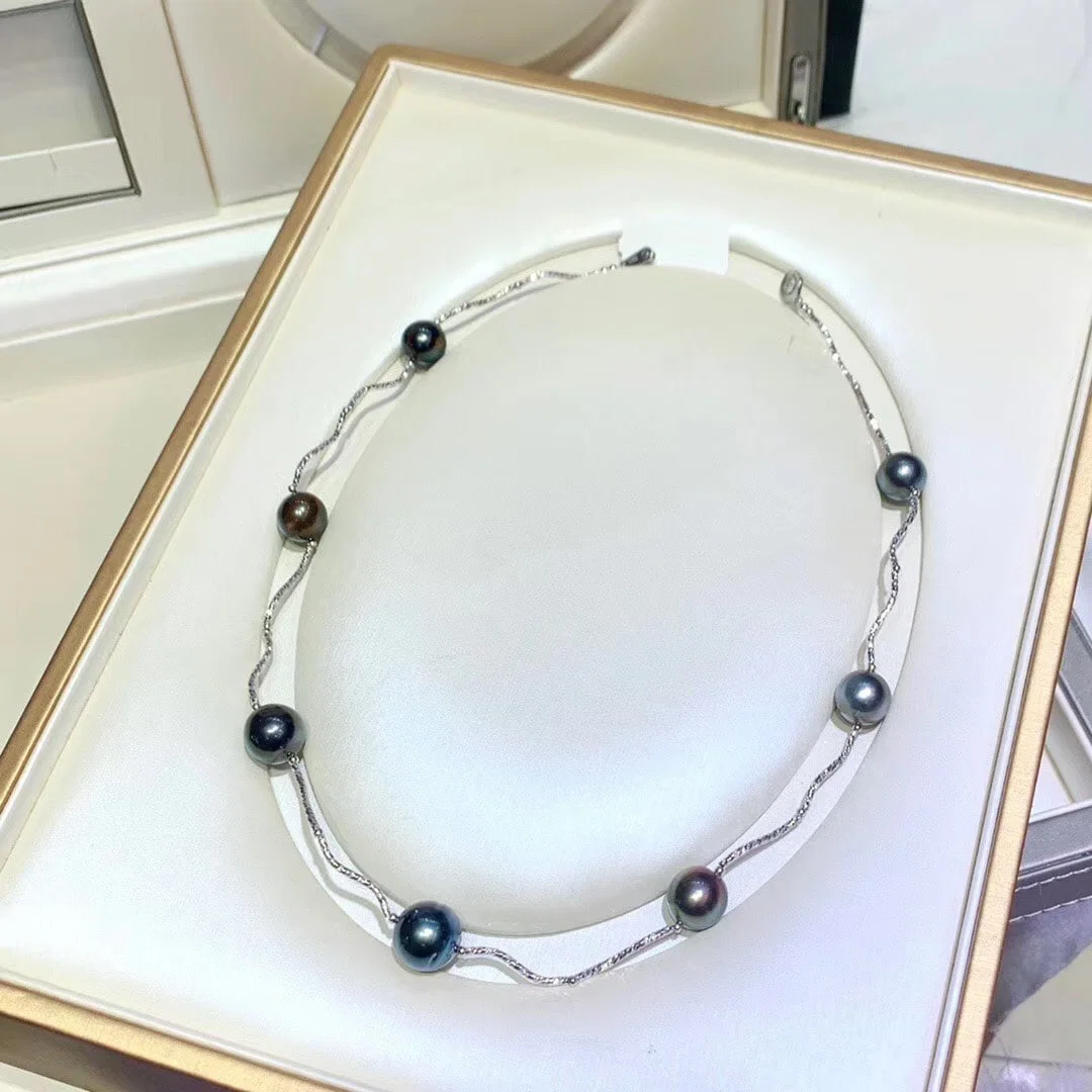 Silver Black Pearl Necklace