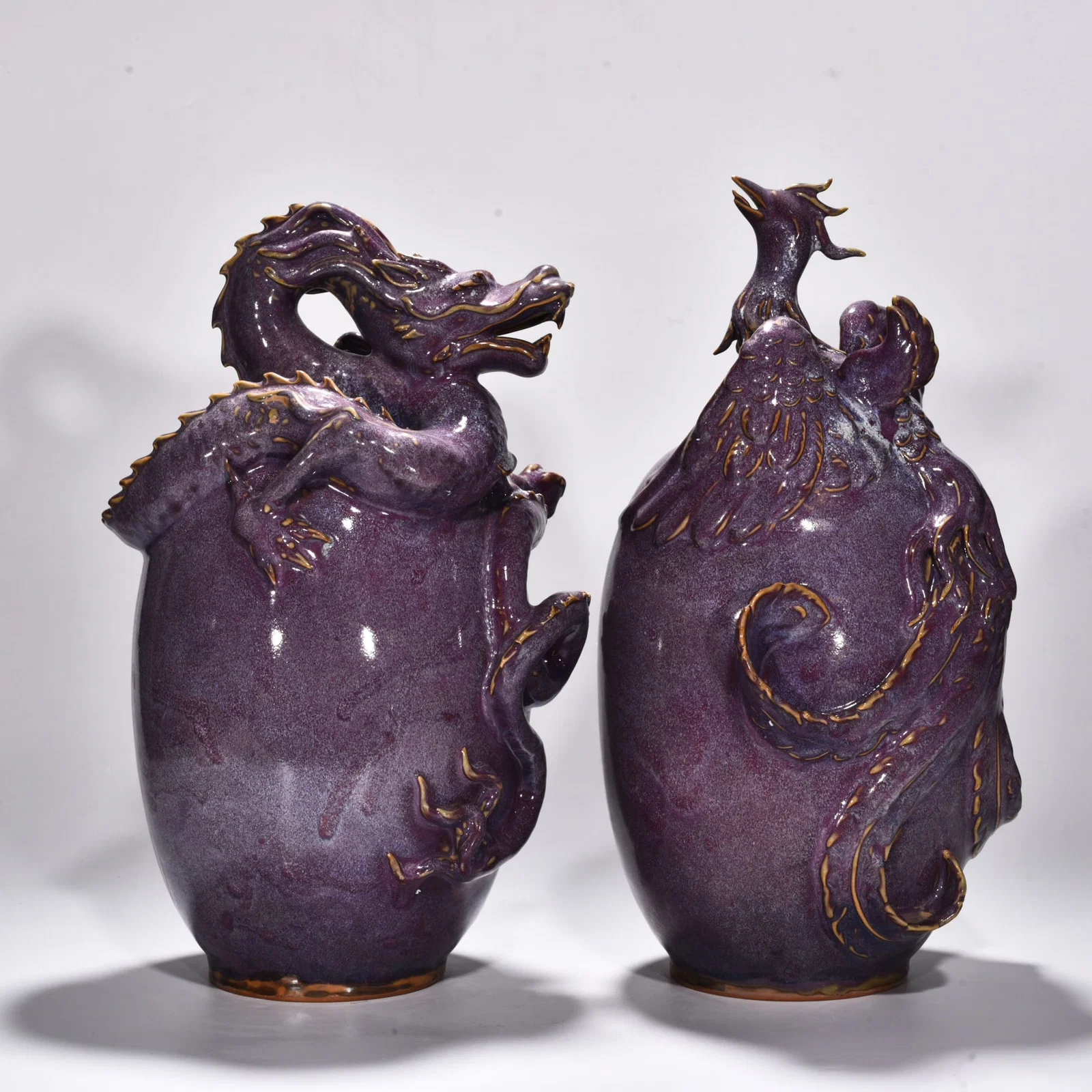 Song Dynasty Jun kiln rose purple glaze dragon and phoenix jar pots