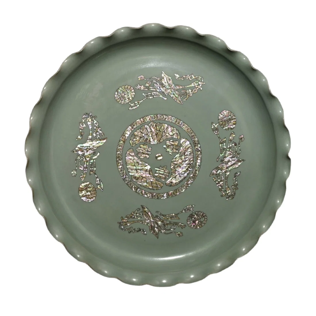 Song Dynasty Ru Kiln Inlaid Shell Flying Crane Plate