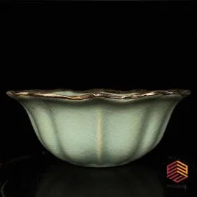 Song Dynasty style Ru ware treasure cup with gold rim