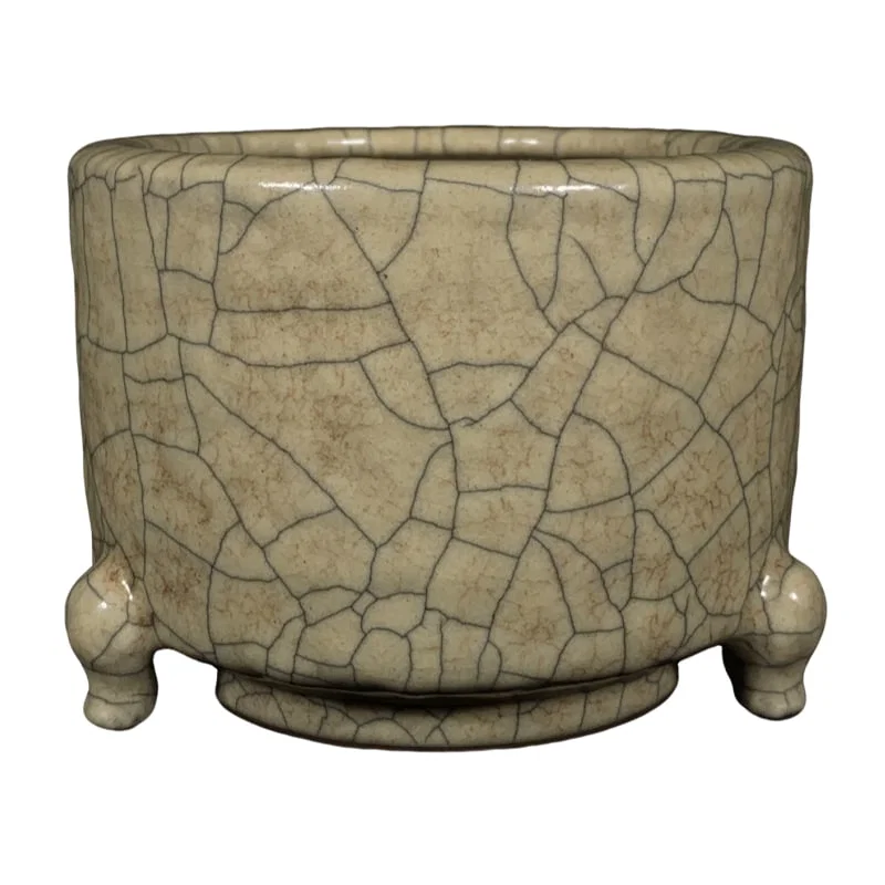 Song Ge Kiln three-legged censer