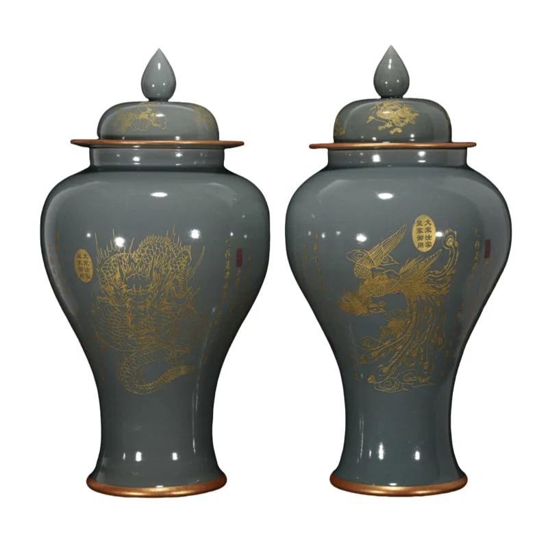 Song Ru kiln sky-blue glaze with inscriptions on the mouth, engraved with gold, depicting dragon and