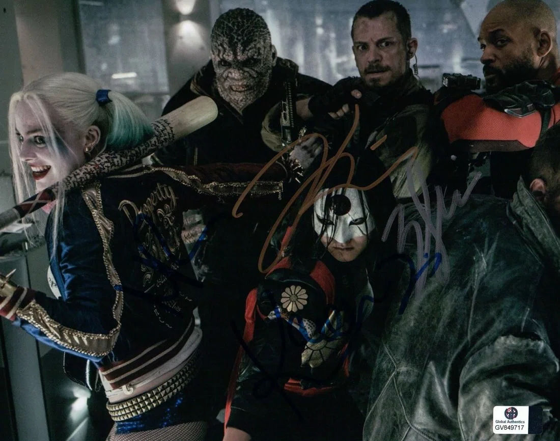 Suicide Squad 8x10 Photograph Signed by Will Smith and Margot Robbie GAI Authenticated
