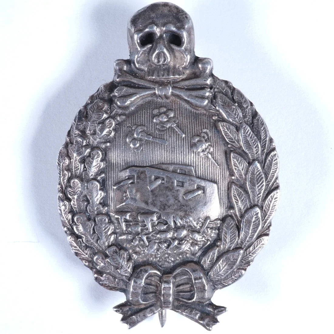 Tank Memorial Badge, 800 silver
