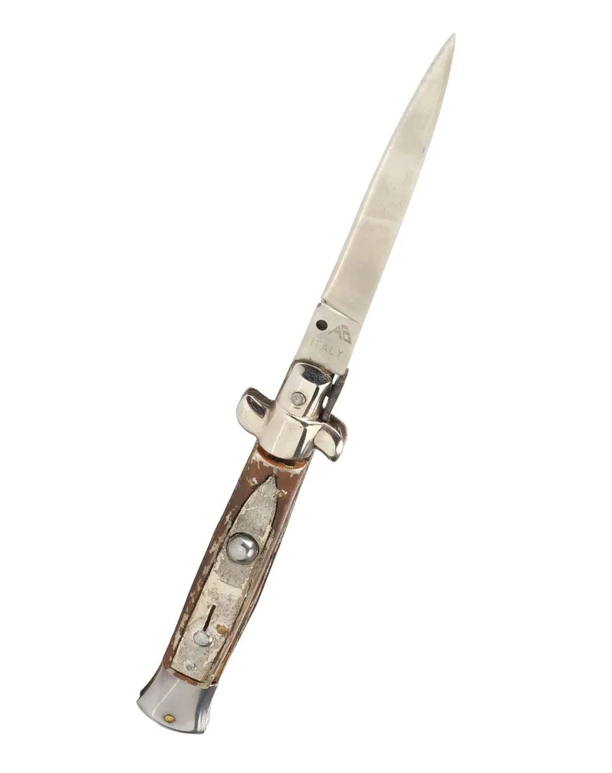 THE LAST OF US (T.V. SERIES, 2023 - PRESENT) - Ellie's (Bella Ramsey) Static Switchblade