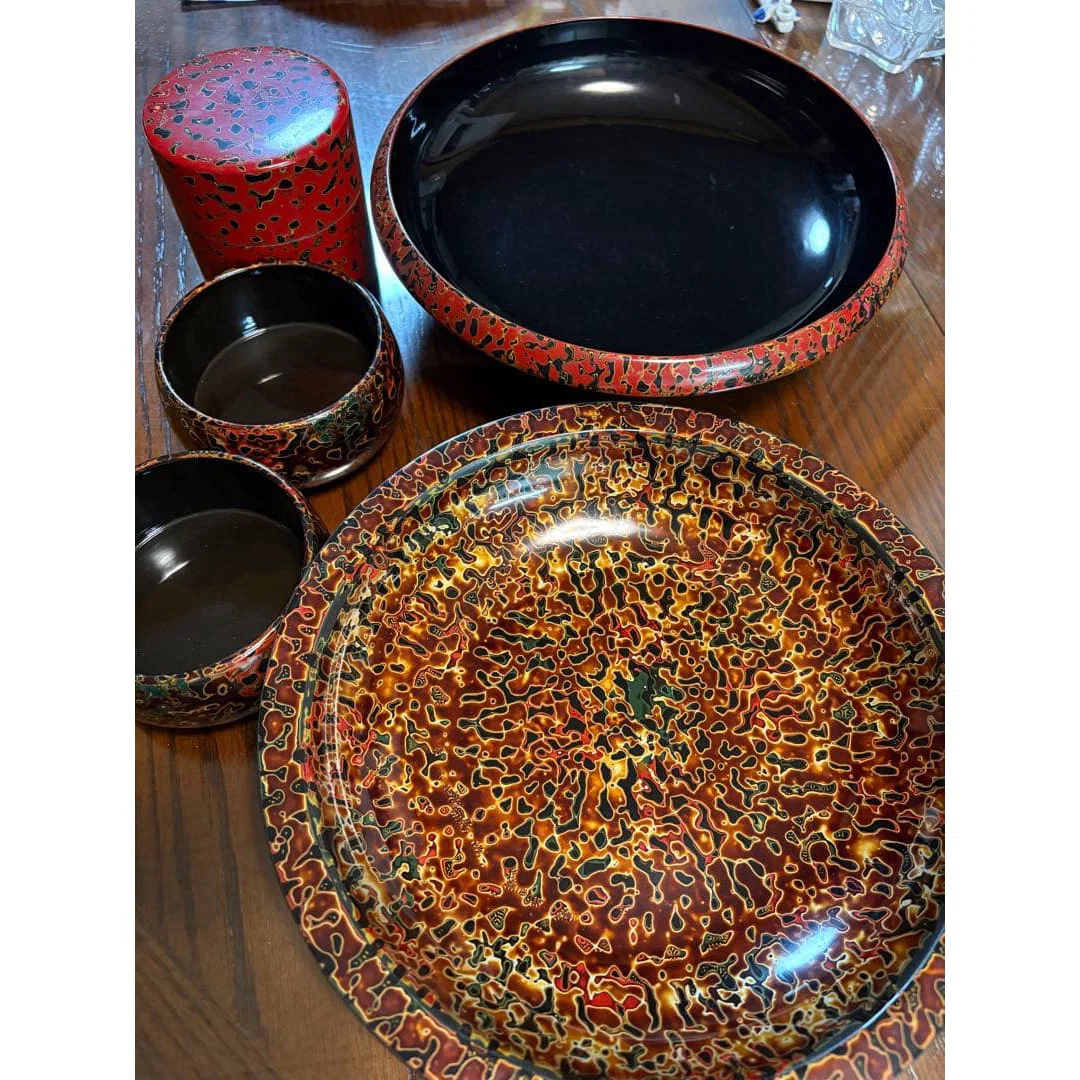 Tsugaru lacquerware five-piece set