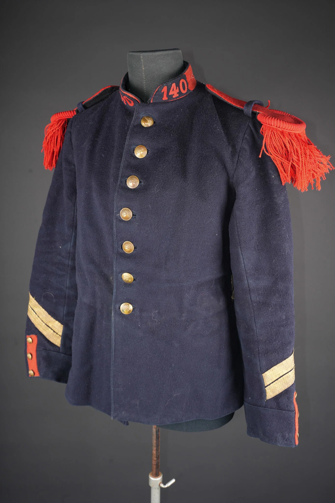 Tunique 1897 140eme RI. Model 1897 tunic, 140th Infantry Regiment.